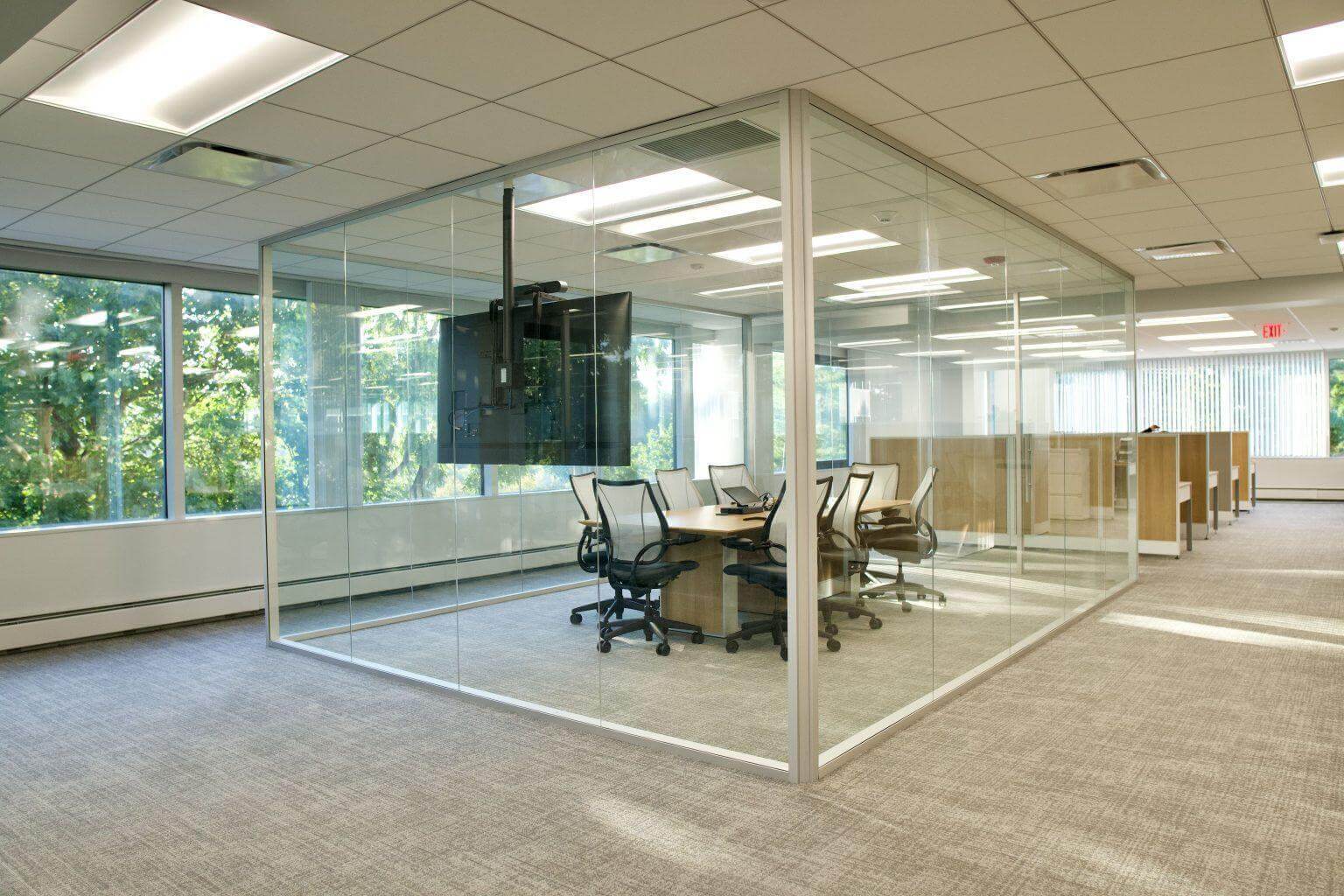 The Aesthetic Advantage of Glass Office Cubicles